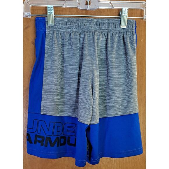 Boys Under Armour Gray and Blue Shorts size Small - Picture 2 of 6